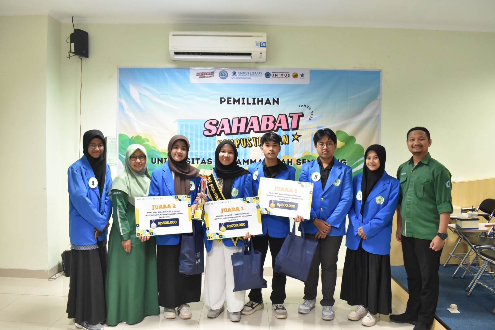 Lomba Debat Warnai Pemilihan Sahabat Perpustakaan UNIMUS 2025
