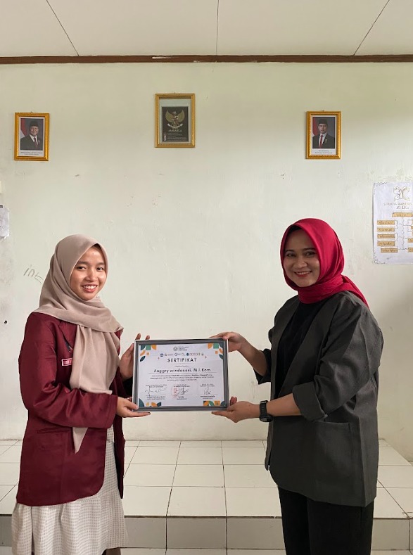 Dari HP Jadi Konten Keren, Perpustakaan UNIMUS Hadirkan